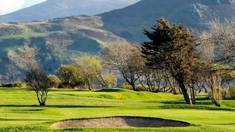 Maesdu Golf Club