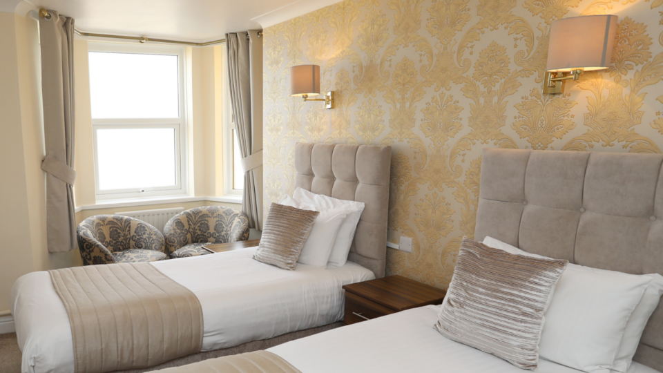 Seaview twin, the beaches hotel, prestatyn