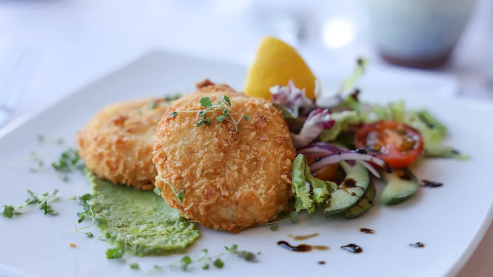 Starters – Salmon and Cod Fishcakes