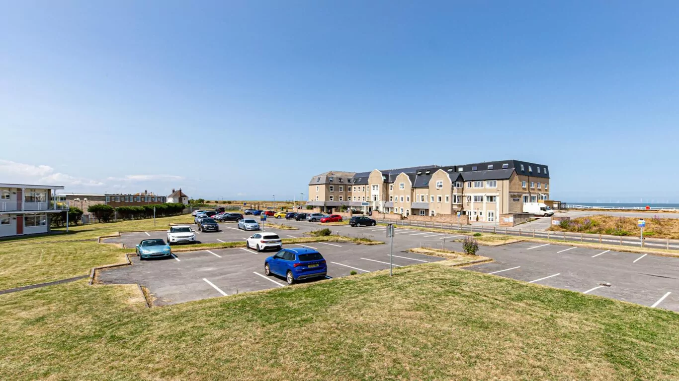 Car-Park-Beaches-Hotel